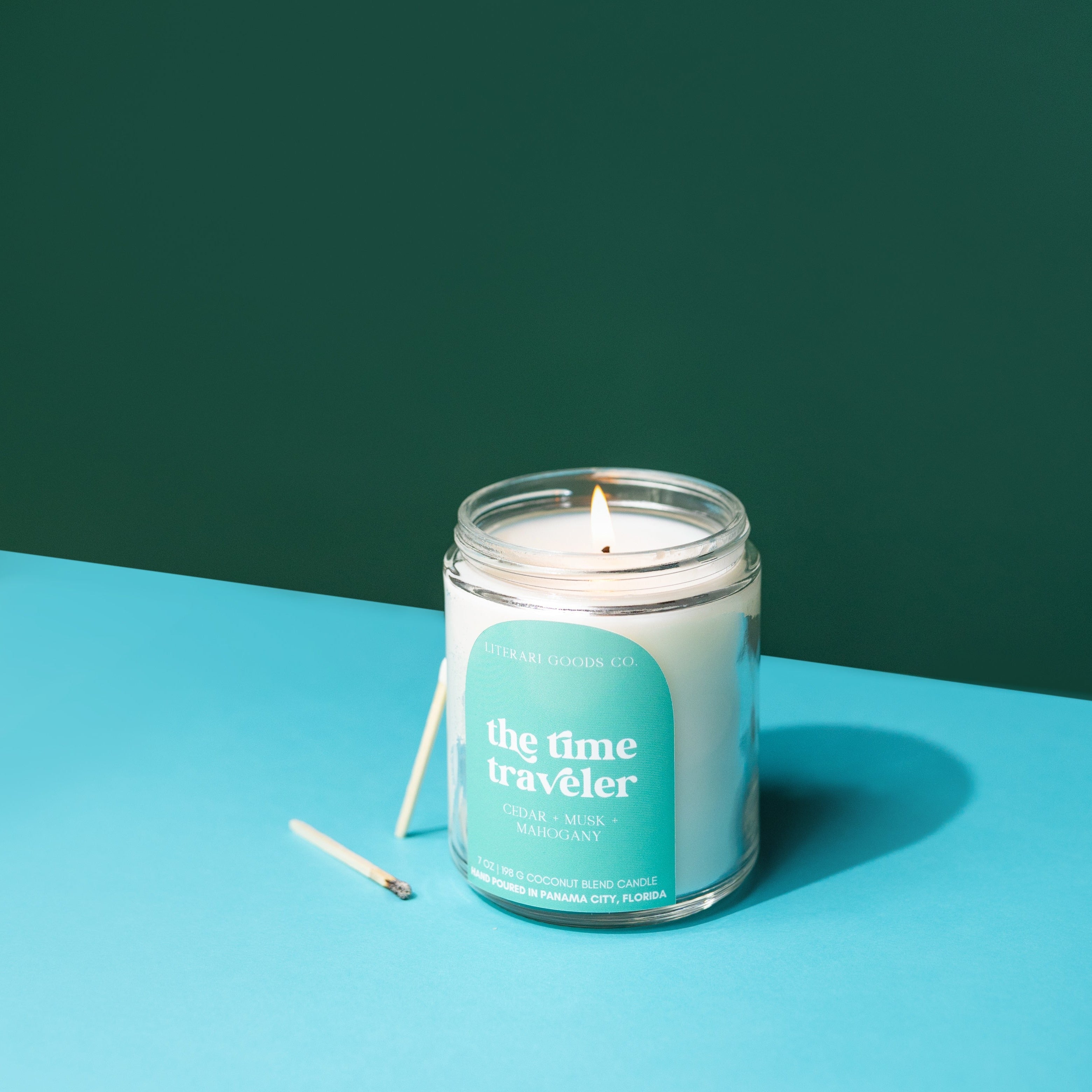 Mini Bookish Candle ☻ 7 oz. Cedar + Musk + Oak - The Time Traveler