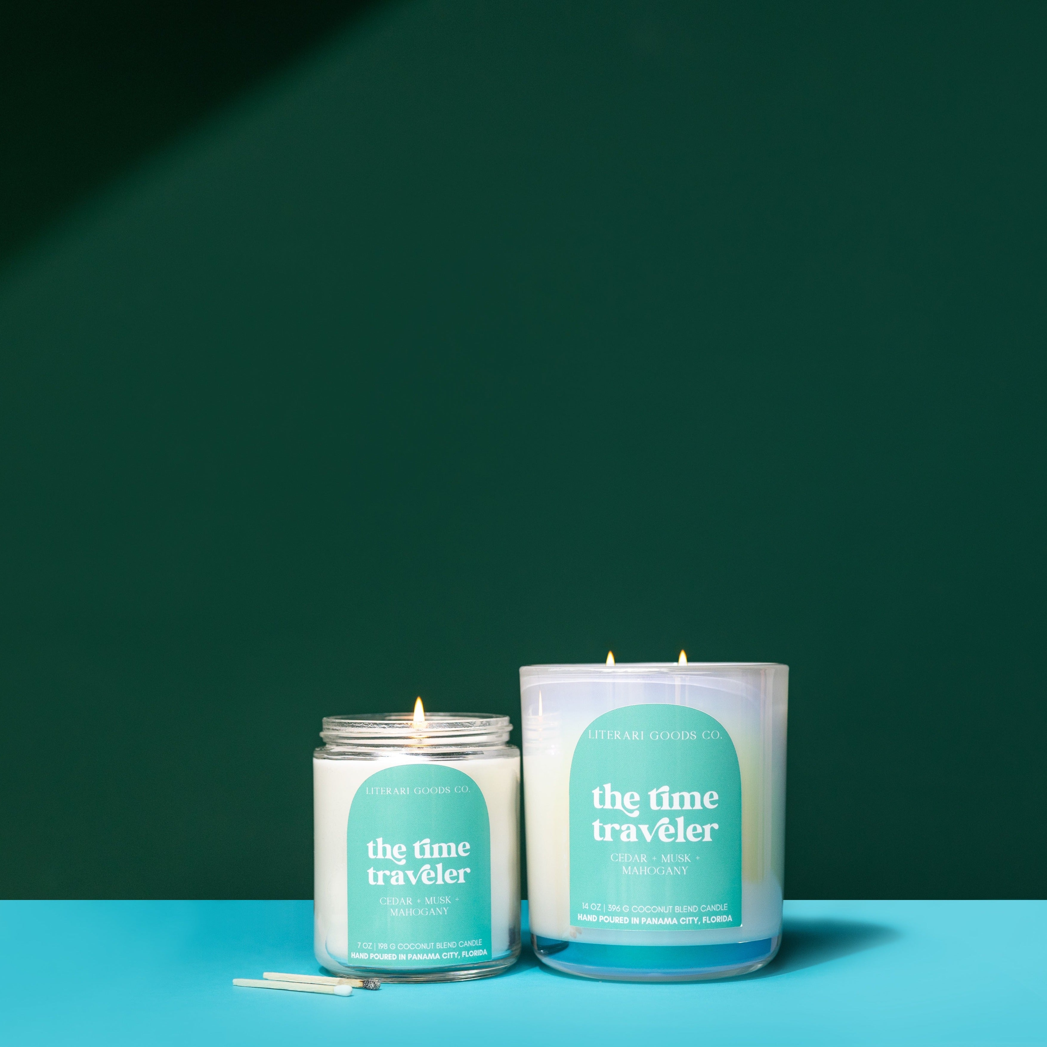 Mini Bookish Candle ☻ 7 oz. Cedar + Musk + Oak - The Time Traveler