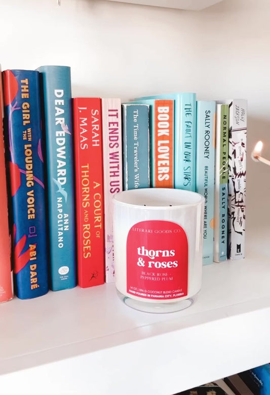 Bookish Candle ☻  Dark Rose + Plum ✿ Thorns and Roses