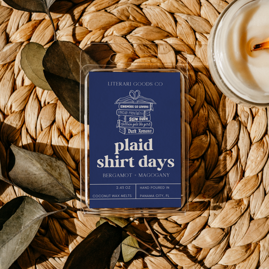 Bookish Holiday Coconut Wax Melts ☻ Plaid Shirt Days